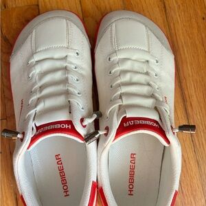 Hobibear White and Red Women's Low-Top Sneakers